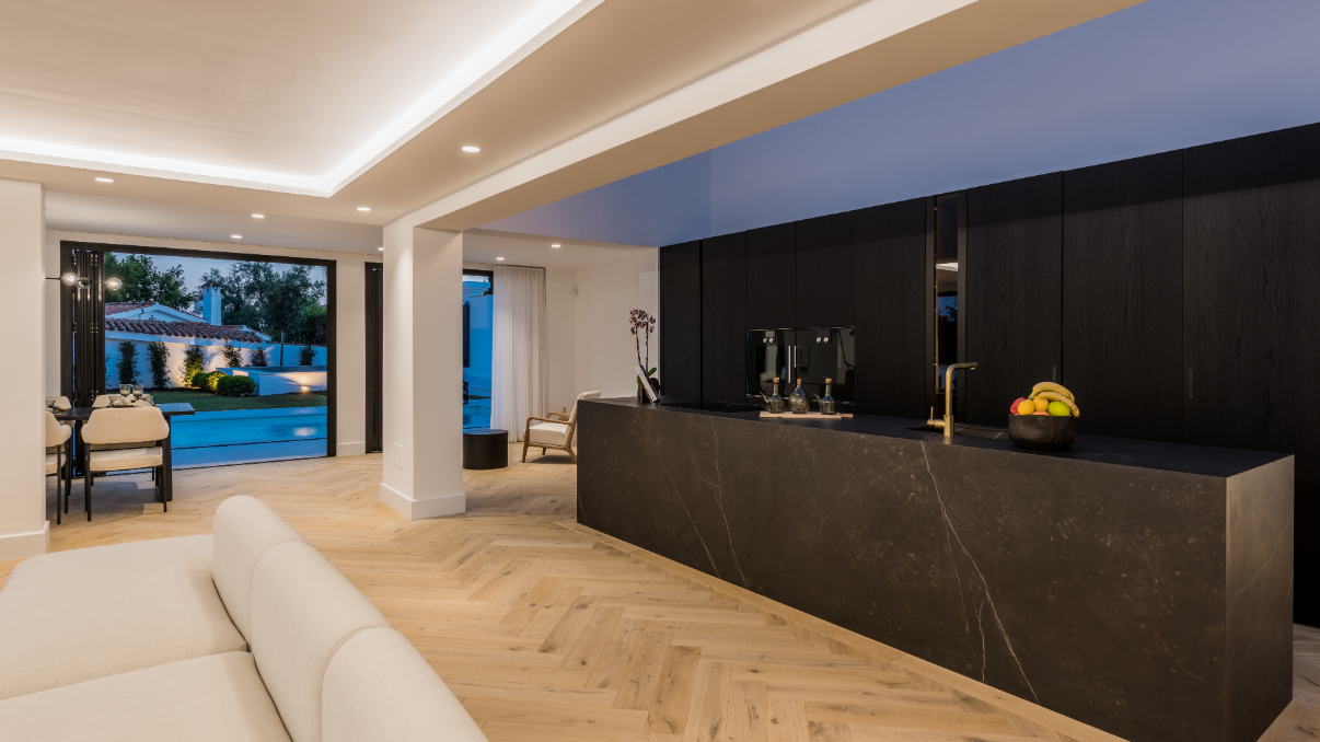 herringbone wood flooring